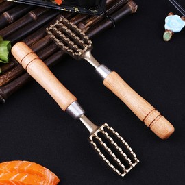Pojedehy Fish Scale Scraper Fish Scale Brush Scraper to Remove Fish Scales Solid Wood Brass Fish Scale Brush Scraper