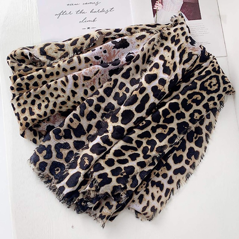 WHITE FANG MA022 Women's Scarf, Large, Leopard Pattern, Animal, Stylish,