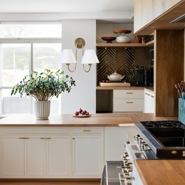 Generic Double Swoop Sconce, Wainwright Double Swoop Sconce Model-2024, 17.5"" w x 9.5"" d x 14"" h (Brass)