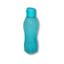 Nombre del producto Nombre del producto Tupperware (1) Botella de agua ecológica de 25 onzas con tapa abatible brillante azul 1 Litro