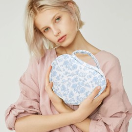 Heart Makeup Bag, Portable Travel Cosmetic Bags for Women Ladies Large Toiletry Bag with Front Pocket Zipper Make Up Storage Pouch Organiser for Girls