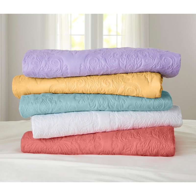 BrylaneHome Comfort Cloud Bedspread - King, Lilac