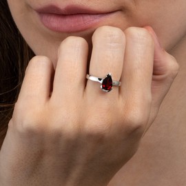 namana 925 Sterling Silver Garnet Ring for Women, Sterling Silver Ring with Natural Garnet Gemstone, Silver Rings for Women with Pear Shaped Garnet Gemstones, Garnet