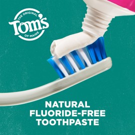 Tom’s of Maine Antiplaque and Whitening Fluoride Free Toothpaste, Spearmint 3-Pack