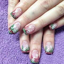 24Pcs Snowflake Press on Nails Short Square Fake Nails Christmas Cute False Nails with Glitter Design Full Cover Holiday Acrylic Artificial on Nails Winter Xmas Stick on Nails for Women and Girls