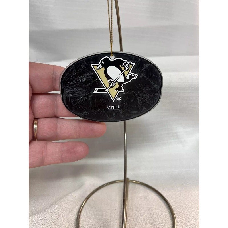 Memory Company The Memory Company Pittsburgh Penguins Oval Christmas Ornament