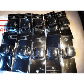 Sonia Kashuk Box of 18 piece Sonia Kashuk Dual Hole Makeup Sharpener Taille-crayon double