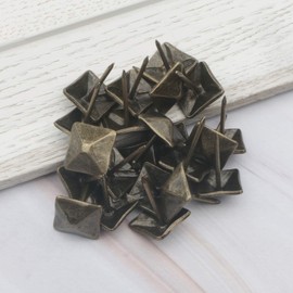 Pxyelec 50 x Vintage Square Upholstery Nails 14mm x 20mm
