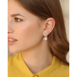 Silver Moonstone Heart Stud Earrings - 925 Sterling Silver Love Heart Moonstone Stud Earring for Women, Sparkling Moonstone Engagement Ear Jewelry Mother's Day Gifts for Her