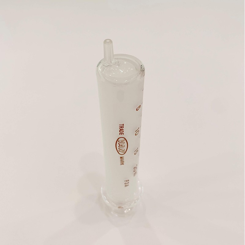 Wing Industry White Hard Injection Tube, 0.7 fl oz (20