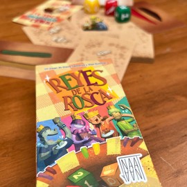 La Compañía de los Juegos | Reyes de la Rosca | Juego de Mesa Familiar | Divertido Juego Inspirado en la Tradición de la Rosca de Reyes | 2–6 Jugadores