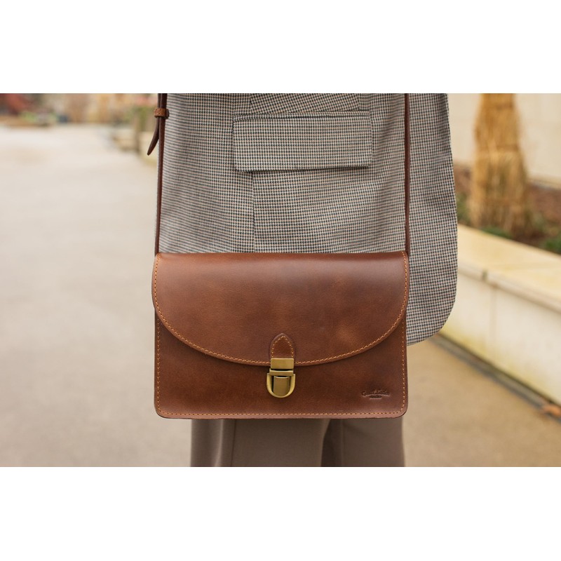 Gusti Handtasche Leder - Zoey Damen Handtasche Umhängetasche Ledertasche Braun