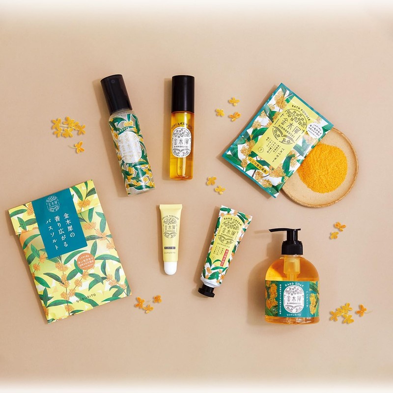 A solid perfume with a gentle osmanthus scent (Solid perfume