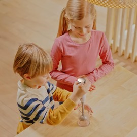 Theo Klein 9246 Frullatore a Immersione Bosch I Replica sicura per Bambini con finte Lame rotanti e misurino I Dimensioni: 8 cm x 8 cm x 27,5 cm I Giocattoli per Bambini dai 3 Anni in su