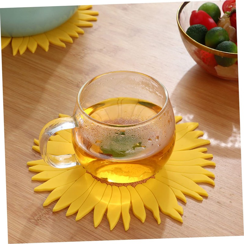iplusmile Placemats for Dining Table 2pcs Heat Resistant Mats Sunflower