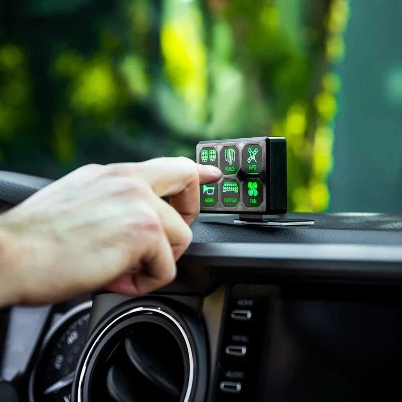 Pilot Automotive Truck SUV UTV Offroad Bully Universal 6 Gang