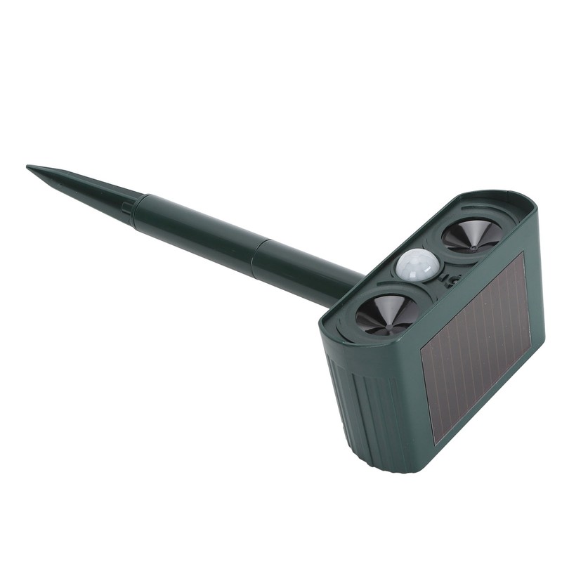Ultrasonic Solar Animal Repeller Professional High Sensitivity Infrared Long Range