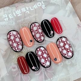 Heart Check Handmade Nail Tips - Stiletto L / 하트 체크 수제네일팁 - 스틸레토L