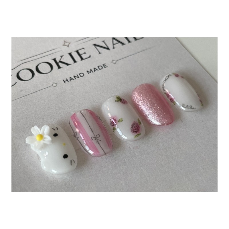 ⭐️ Lovely [Rose Garden Kitty] Nail Tips ⭐️ - Long