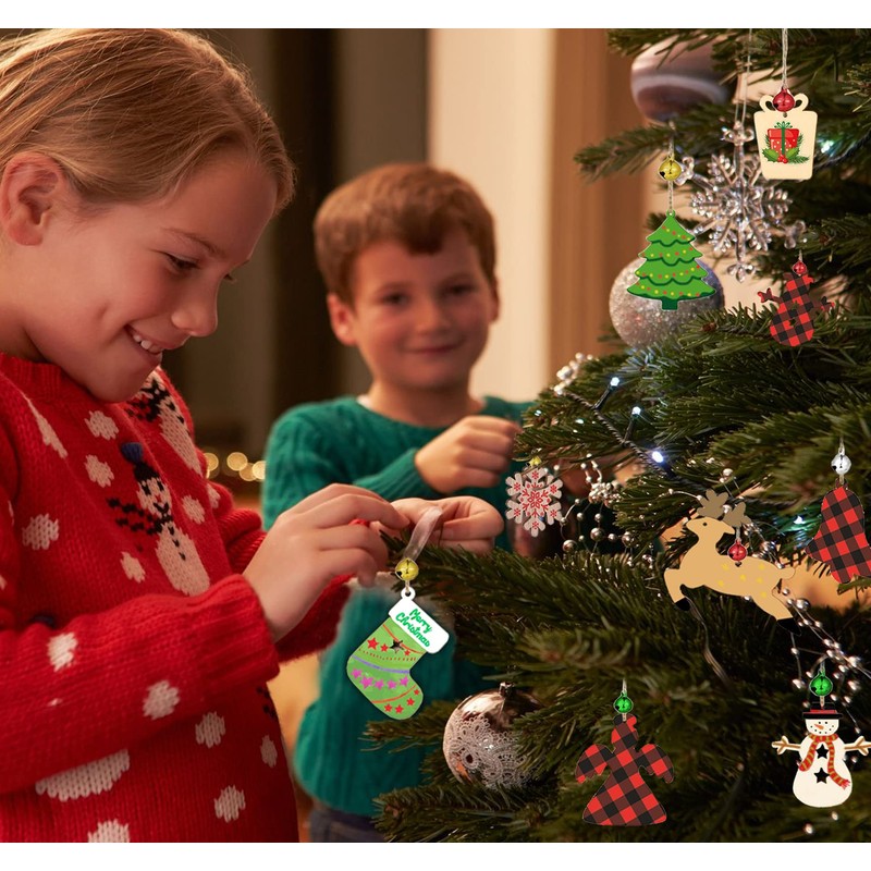 クリスマスオーナメント DIYアートクラフト 未完成の塗装可能な空白の装飾品 木製 50枚セット 10種類 サンタクロース/雪だるま/トナカイ/ベル/クリスマスツリ/ギフト/天使/靴下/雪片/ラブハーツ クリスマスツリー飾り屋内と屋外デコレーション壁掛け 玄関ぶら下げ 子供ギフト