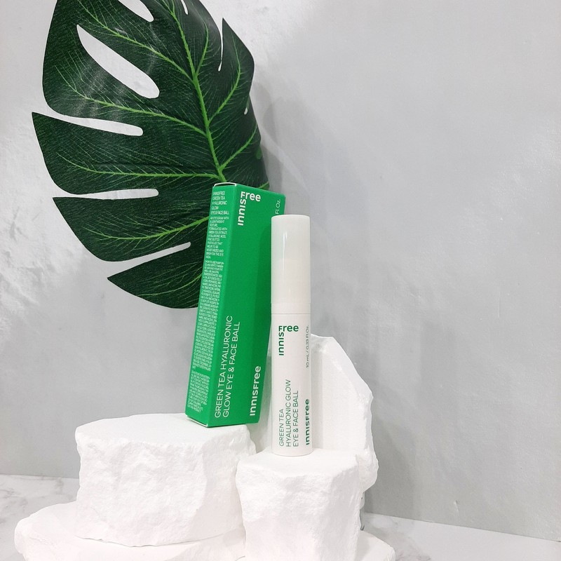 Innisfree Green Tea Hyaluronic Acid Glow Eye and Face Ball