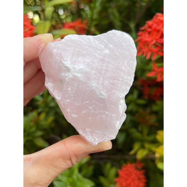 GAF TREASURES X-Large Pink Calcite Calcite Rough Natural Stones, Raw