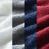 Wellis Sustainable Cotton Towel + D7l handkerchief 2-piece Gift Navy