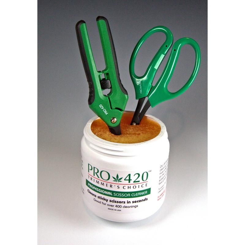PRO 420 Sticky Scissor Cleaning Solution
