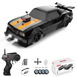 Sakeye Remote Control Car 1/16 2.4GHz 4WD RC Drift Car, Rechargeable 18KM/H+ High Speed RC Cars Racing Car with Spray, Cool Lights, Rechargeable Battery and Extra Tires Toy Car for Kids