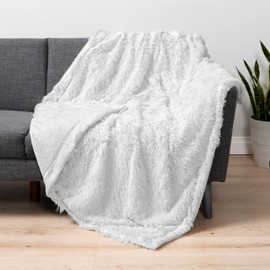 Pavilia White Fluffy Throw Blanket, Fuzzy Plush Warm Blanket for Couch, Bed, Sofa - Super Soft Thick Faux Fur Sherpa - 50x60