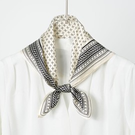 QIUTIMIY Mulberry Silk Scarves for Women Lightweight 21"x21" Square Scarf Small Neckerchief Women Digital Printed Head Wrap((53cm) Square Scarf 6)