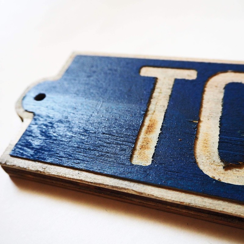 TOILET Natural Wood Plate, Large Size (11.8 inches (30 cm)