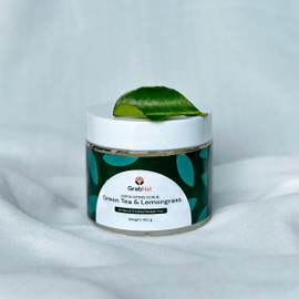 Green Tea & Lemongrass Exfoliating Body Scrub - All-Natural, Sulfate/Paraben-Free - 150g - Experience Fresh, and Revitalized Skin