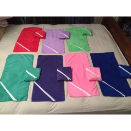 Ian's Items 4 Microfiber Towels With Zipper Pouch Great Gift Keys Id Gym Golf Home 8 Colors