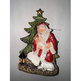 6 Inch Kneeling Santa Nativity Figurine - Resin Praying Santa With Baby Jesus Manger Tabletop Figure - Decorative Ornament for Table - Catholic Religious Ornaments - Christmas Decorations for Home
