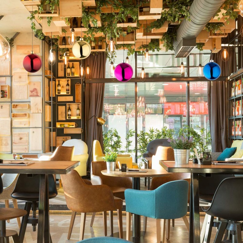 Your castle Large Christmas Baubles Gold Shiny 25 cm Diameter