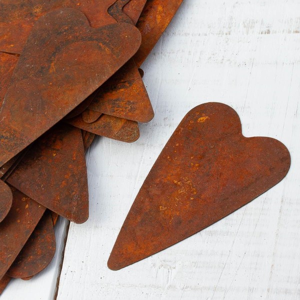 Pack of 50 Rusty Tin Folk Heart Cutouts - Rusted