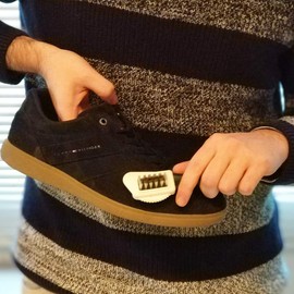 Tarrago Brush Deluxe para Gamuza-Nobuck