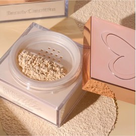 Beauty Creations Loose Setting Powder Long Lasting Minimizes Pores and Fine Lines Translucent Dream