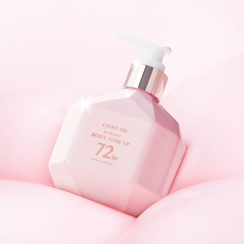 BOM [BOM][1+1] Light on in shower tone up body cream