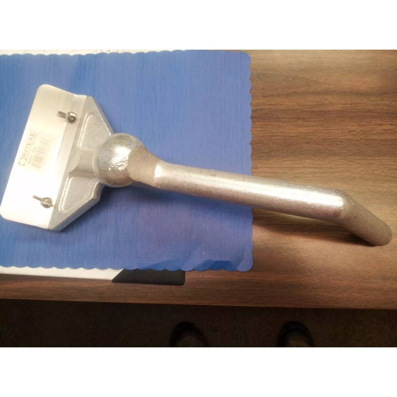 Royal Industries (ONE) SCRAPER HEAVY DUTY GRILL WITH HANDLE CAST