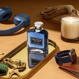 Nautica Voyage Intense Eau de Toilette 1.6 fl oz (Pack of 1), Notes of Vetiver, Smokey Leather, Mimosa, Men's Fragrance, Long Lasting, Everyday Fragrance, Travel Size