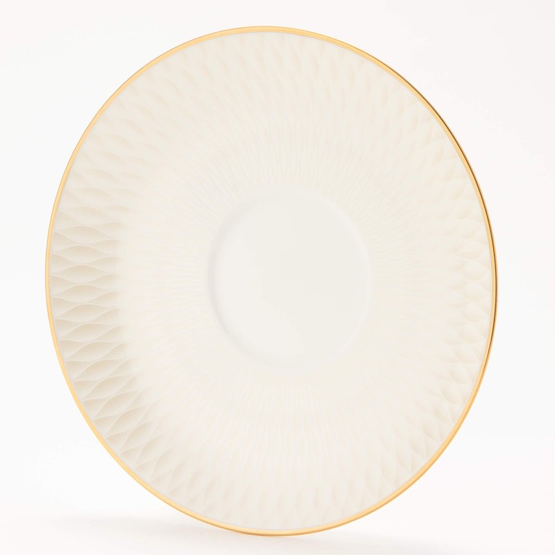 Narumi 52072-1946 Cup and Saucer, Ruffled Gold, 5.9 inches (15