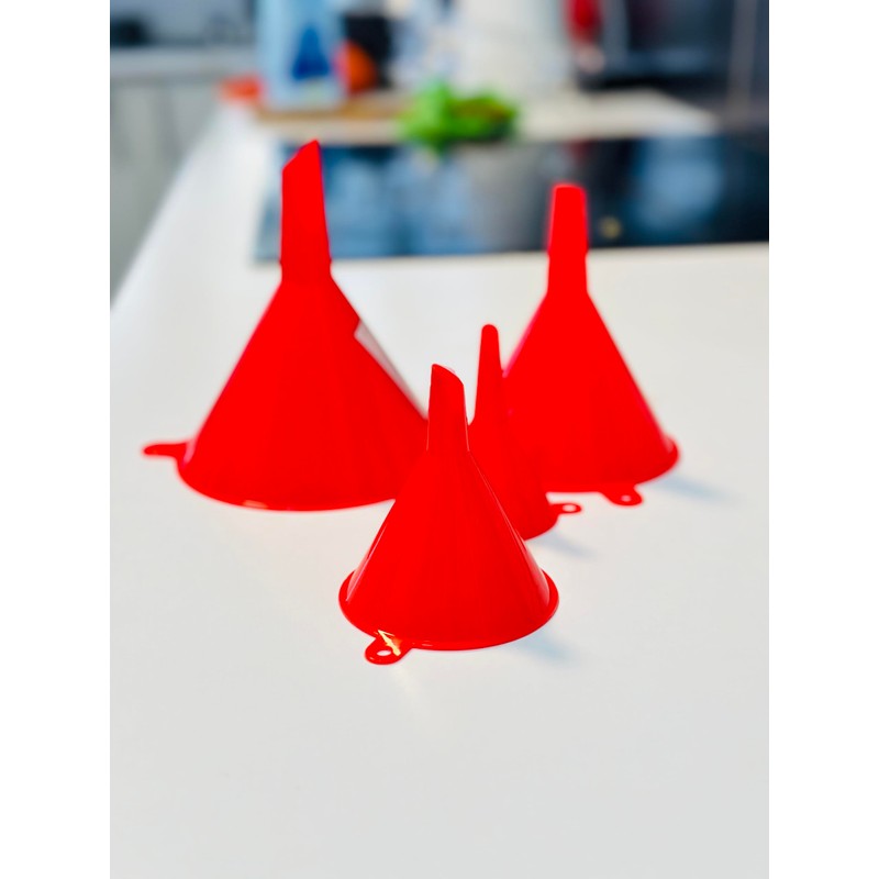 Liqvee Funnel Red in 4 Different Sizes (122, 101, 76