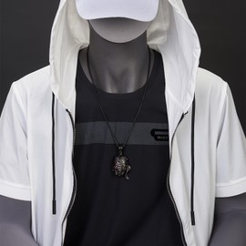 COOLSTEELANDBEYOND - Collar con colgante de calavera pirata vikinga de acero gris y negro con circonita cúbica roja cadena de trigo de 30 pulgadas, Piedra Acero inoxidable, Circonia cúbica