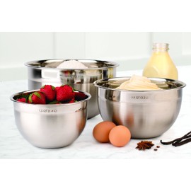 Tovolo Stainless Steel Deep Mixing, Easy Pour With Rounded Lip Kitchen Metal Bowls for Baking & Marinating, Dishwasher-Safe, 3-1/2-Quart