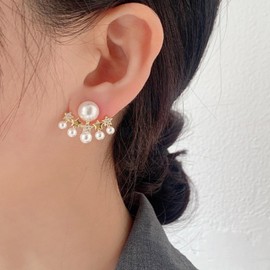 Yienate Vintage Pearl Dangle Earrings Gold Pearl Drop Earrings Stud Rhinestone Star Drop Earrings Statement Pearl Star Cluster Earrings Wedding Bridal Pearl Earrings Jewelry for Women and Girls