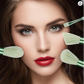 13 Pcs Makeup Brush Set with Travel Pouch – D.Sirez's Professional Synthetic Makeup Brushes for Foundation, Powder, Eyeshadow etc. – Soft Vegan Bristles, Perfect for Beginners & Gift Set (Green)