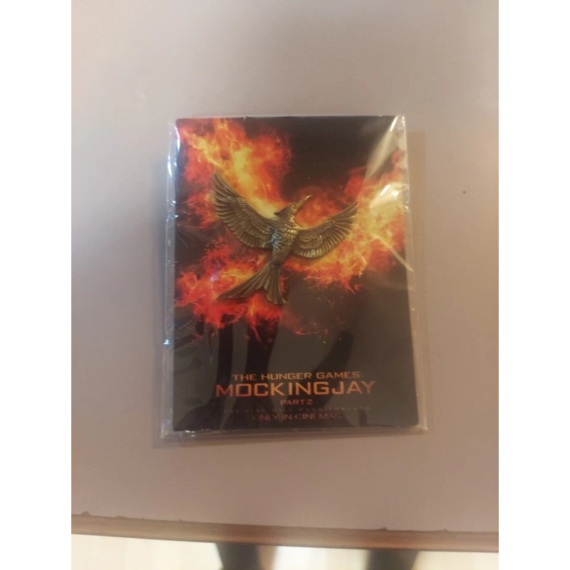 The Hunger Games: Mockingjay Part 2 Metal Pin & Necklace