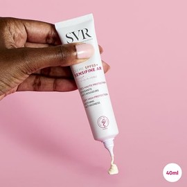 SVR Sensifine Crema Facial Diaria con Protección Solar FPS 50+ para Piel Sensible, 40 ml